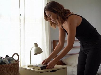 Cluttered Surfaces Are Quietly Fueling Your Stress at Home PsyTheater