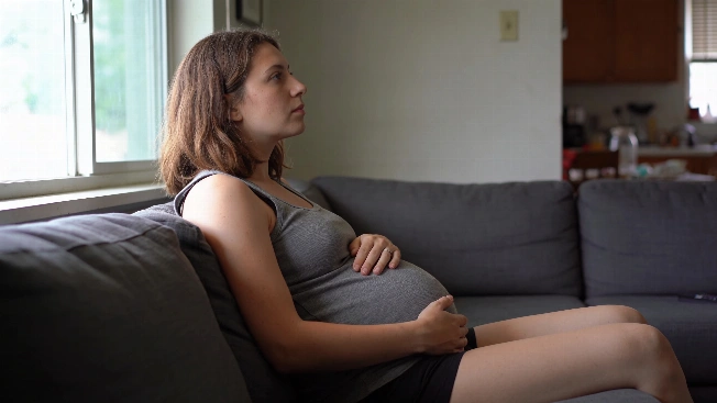 Leaving an Abusive Husband While Pregnant: Is Staying for the Child Safe? PsyTheater